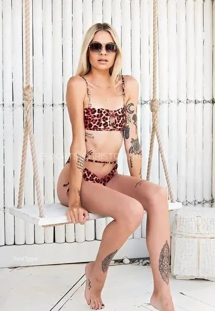Photo of Isabel - escort girl in Christchurch 4