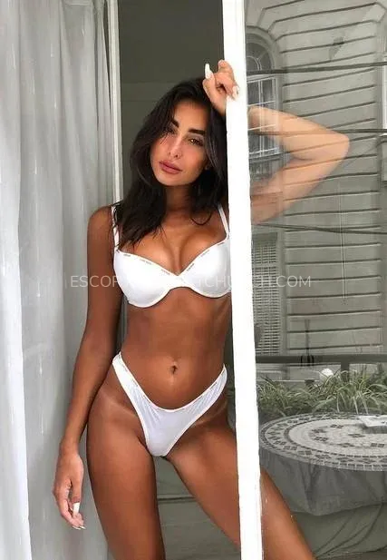 Photo of Riley - escort girl in Christchurch 6