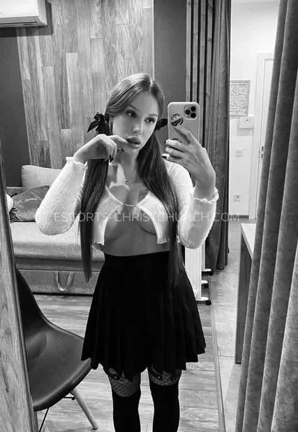 Photo of Louise - escort girl in Christchurch 1