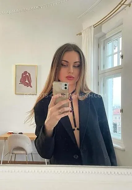 Photo of Susana - escort girl in Christchurch 3