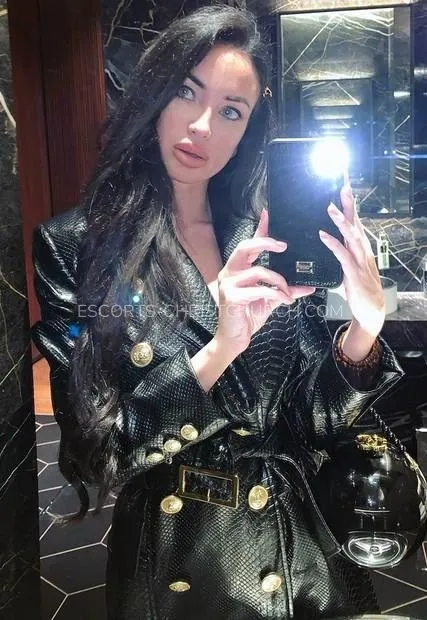 Photo girl of Camilla - Escorts Christchurch